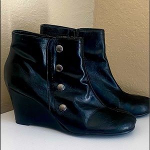 Ankle boots